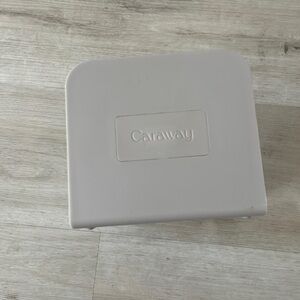 Caraway pan organizer